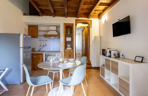 Verbania Apartment | Nice apartment for 3 people with WIFI, TV and balcony