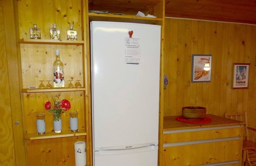 Engelberg Apartment | Nice apartment for 4 guests with WIFI, TV, balcony, pets allowed and parking
