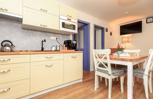 Arnoltice Apartment | Nice apartment for 4 people with WIFI, TV, terrace and parking