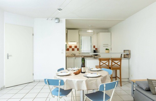 Pleurtuit Apartment | Nice apartment for 4 guests with WIFI, TV, terrace and parking