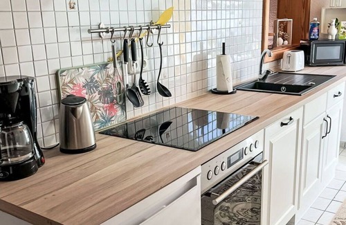 Sudarle Apartment | Nice apartment for 4 guests with WIFI, TV, terrace and pets allowed