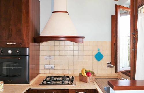 Bucine Apartment | Nice apartment for 4 guests with pool, WIFI, TV, terrace, pets allowed and parking