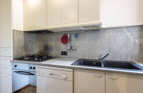 Bormio Apartment | Nice apartment for 4 people with WIFI, TV, balcony and pets allowed