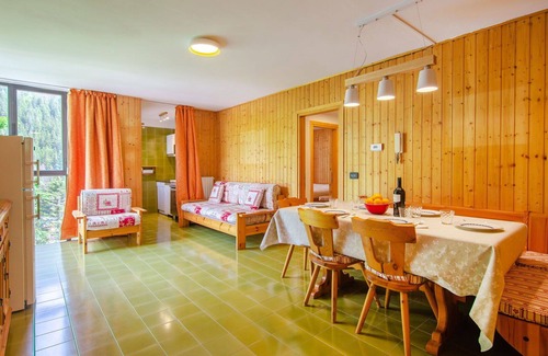 Mazzin Apartment | Nice apartment for 4 people with TV and balcony