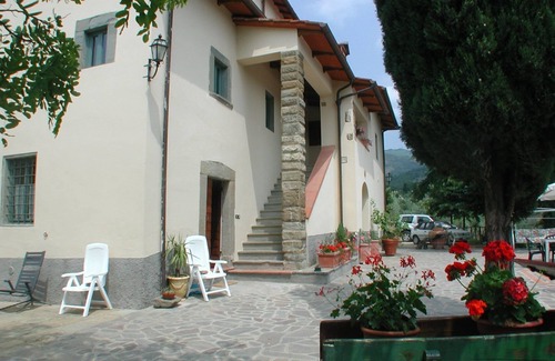 Pian di Sco Apartment | Nice apartment for 5 guests with pool, WIFI, TV and parking