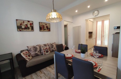 Dongo Apartment | Nice apartment for 5 guests with WIFI, TV, terrace and pets allowed