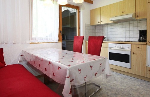 Aschau Im Zillertal Apartment | Nice apartment for 6 guests with WIFI, TV, patio, panoramic view and parking