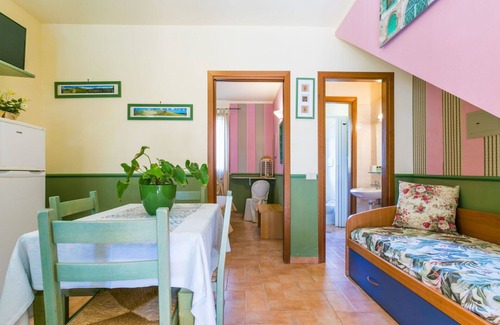 Scarlino Apartment | Nice apartment for 6 people with pool, A/C, WIFI, TV and terrace