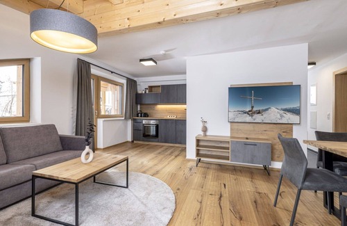 Soell Apartment | Nice apartment for 6 people with WIFI, TV and terrace