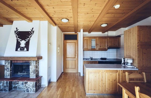 Hocko Pohorje Apartment | Nice apartment for 7 people with WIFI, pool, TV, balcony, pets allowed and panoramic view
