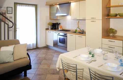 Costermano Apartment | Nice apartment for 6 guests with WIFI, A/C, pool, TV and patio