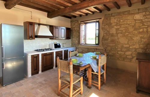 Guardistallo Apartment | Nice apartment for 4 people with WIFI, A/C, pool, patio, pets allowed, panoramic view and parking