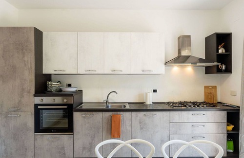 Pontedassio Apartment | Nice apartment for 6 people with WIFI, pool, patio and pets allowed