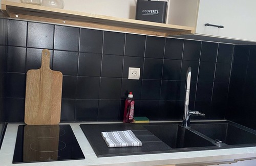 Saint Genes Apartment | Nice apartment in Bordeaux center