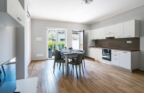 Casal Velino Apartment | Nice apartment in Casalvelino with WiFi