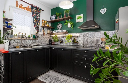 Sarsoni Apartment | Nice apartment in Drazice with WiFi