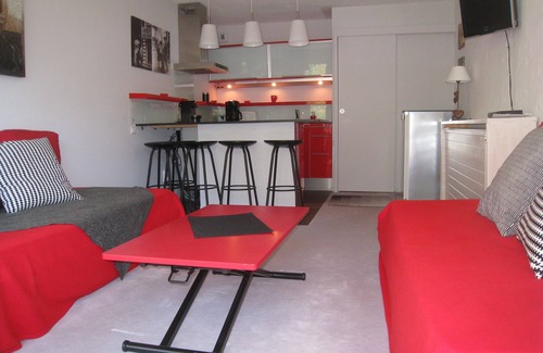Meribel-Mottaret Apartment | Nice apartment in Méribel-Mottaret 3-star 36m² south facing skis