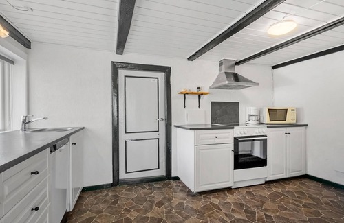 Ulfborg Apartment | Nice apartment in Ulfborg with WiFi