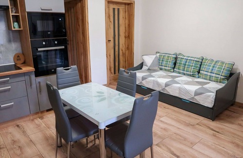 Harrachov House | Nice apartment in villa for 4 people with WIFI, TV and terrace