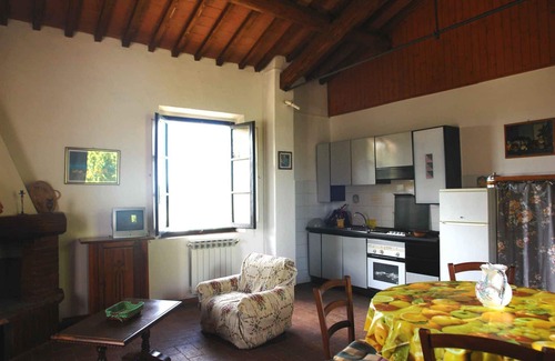 Poggibonsi Villa | Nice apartment in villa with pool, WIFI, TV, patio and panoramic view, close to San Gimignano