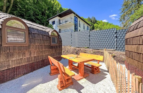 Boppard House | Nice apartment in villa for 2 people with terrace, pets allowed and parking
