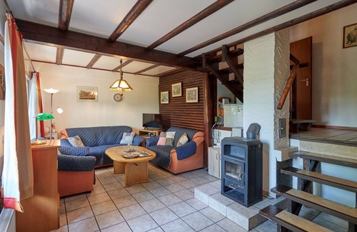 Feriendorf Frankenau House | Nice apartment in villa for 4 people with WIFI, TV and patio