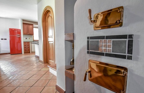 Penia House | Nice apartment in villa for 8 people with WIFI, TV, balcony and pets allowed