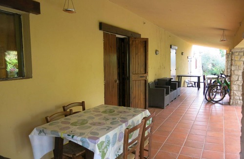 Casalbordino House | Nice apartment in villa for 6 guests with pool, WIFI, TV, terrace and parking