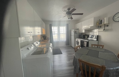Drummondville Apartment | Nice Apartment with Parking