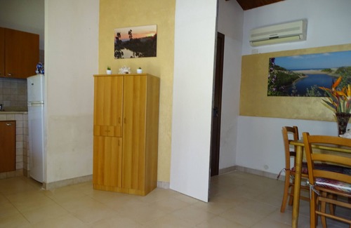 Marina di Modica House | Nice bungalow directly on the sandy beach and in the centre