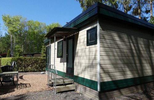 Marum Cabin | Nice chalet for rent against forest and directly on border Friesland/Groningen/Dr.