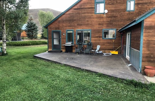 Gunnison House | Nice Gunnison Getaway