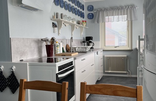 Norrhult Ski Chalet | Nice holiday home in the Kingdom of Crystal with its own boat
