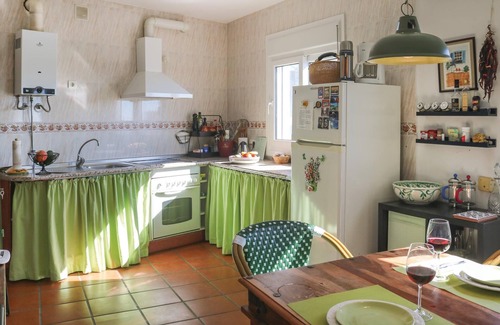 Canillas de Albaida House | Nice home in Canillas de Albaida