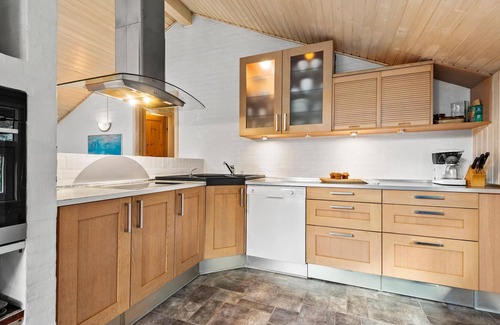 Blavand Strand House | Nice home in Blåvand with sauna