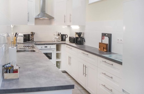 Caurel House | Nice home in Caurel with WiFi