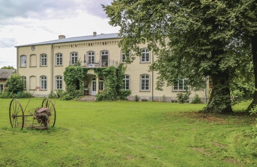 Friedland House | Nice home in Eichhorst with kitchen