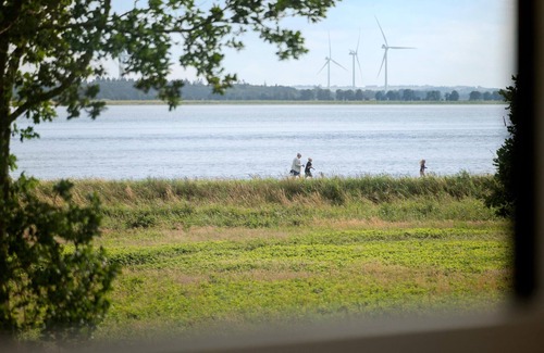 Helberskov Strand House | Nice home in Hadsund with WiFi