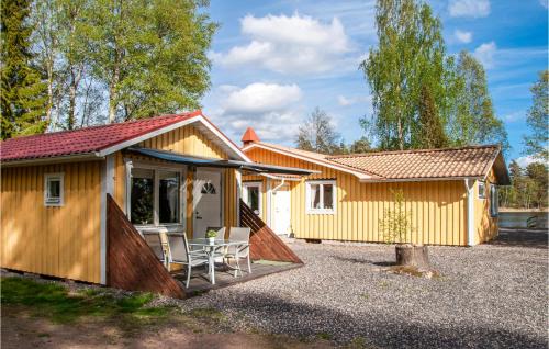 Hallaryd House | Nice Home In Hallaryd With Kitchen