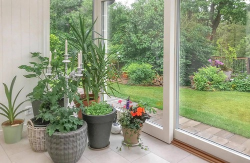 Halmstad House | Nice home in Halmstad with kitchen