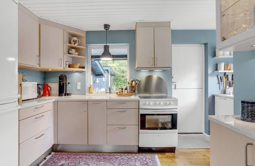 Hou House | Nice home in Hals with WiFi