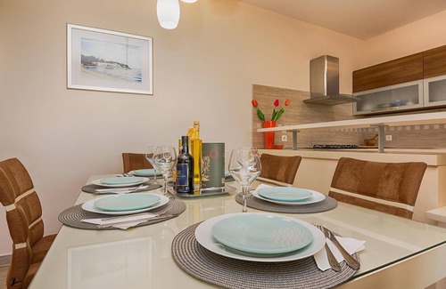 Kozino House | Nice home in Kozino with WiFi