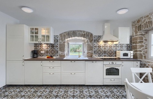 Ripenda Kras House | Nice home in Labin - Rabac