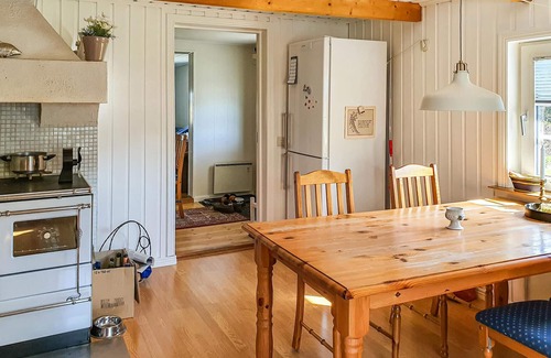 Soderhamn Municipality House | Nice home in Ljusne with WiFi
