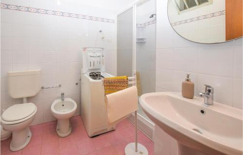 San Lorenzo al Mare House | Nice Home In San Lorenzo Al Mare
