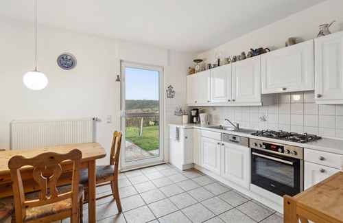Schenkendobern House | Nice home in Schenkendöbern with WiFi