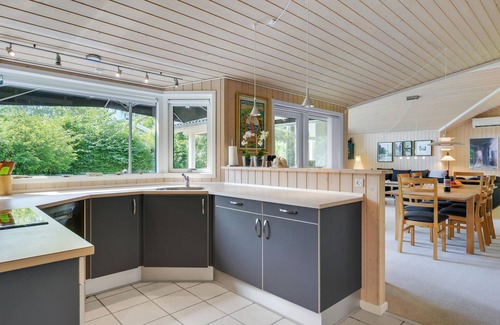 Holloselund House | Nice home in Vejby with sauna