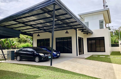 Talomo District House | Nice House w/great location near Jack’s Ridge & SM Ecoland