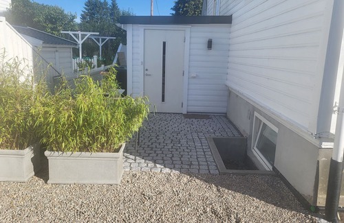 Lund Apartment | Nice, modern 3-bedroom apartment close to beach and city centre