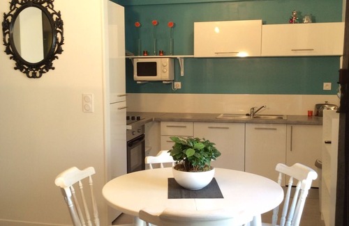 La Rochelle Apartment | Nice quiet apartment for 6 people 5 min from the beach